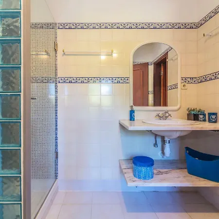 Villa Mafalda * Armação de Pêra