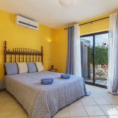 Villa Mafalda * Armação de Pêra